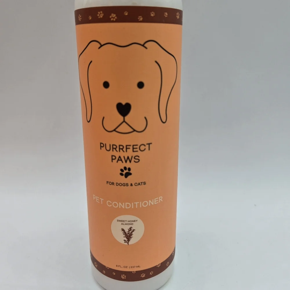 Bath and Body Works Purrfect Paws Sweet Honey Almond Pet Conditioner